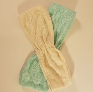 2 VS Pink Bandeaus. Mint green and beige. Size S.